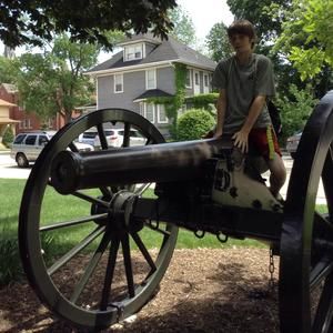 Meet your Posher, Thomas